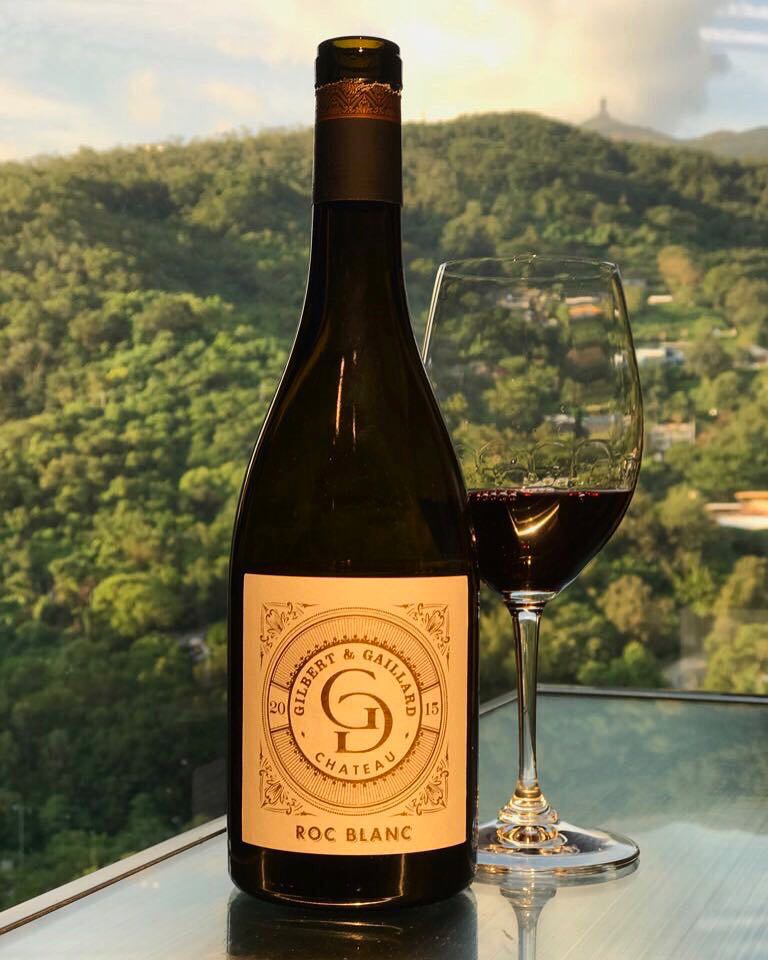 Château Gilbert & Gaillard 'ROC Blanc' 2015 (RP:90, Decanter: 90) / 2016 (Decanter: 92)